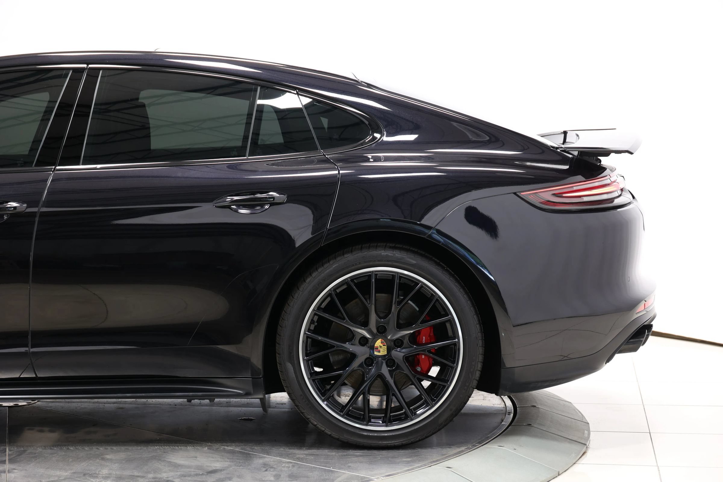 Used 2020 Porsche Panamera GTS w/ Premium Package Plus AWD/4WD image 10