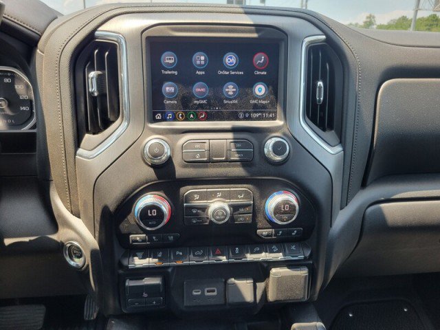Used 2021 GMC Sierra 2500 Denali w/ Denali Black Diamond Edition AWD/4WD image 20