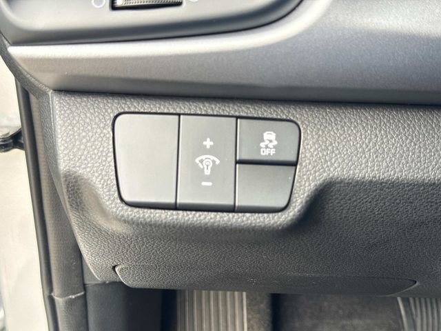 Used 2023 Kia Rio LX FWD image 26