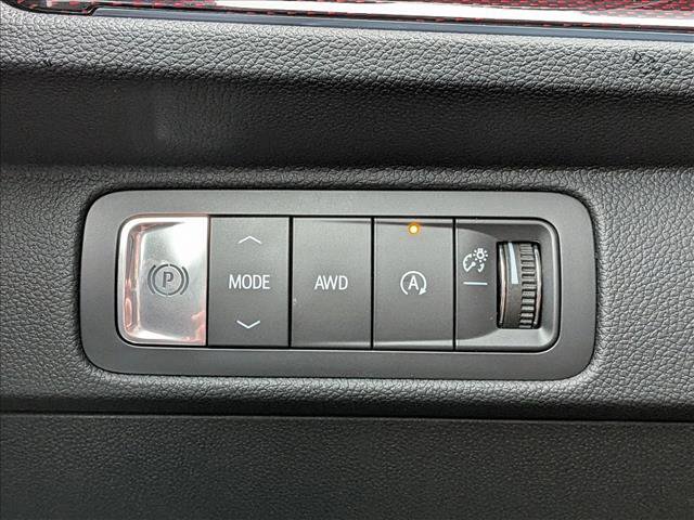 New 2026 Chevrolet Traverse Z71 w/ Enhanced Driving Package AWD/4WD image 11