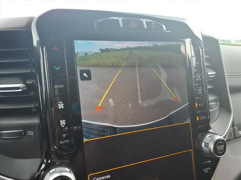 Used 2024 RAM 2500 Laramie AWD/4WD image 6