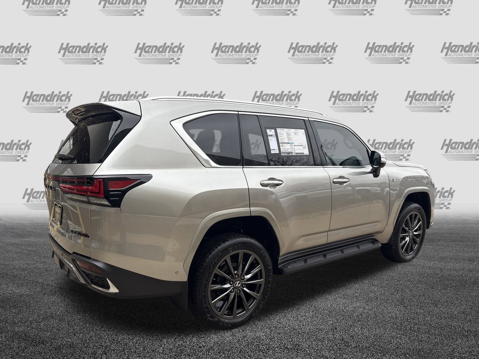 New 2025 Lexus LX 700h F Sport w/ Accessory Package (Z1) AWD/4WD image 9