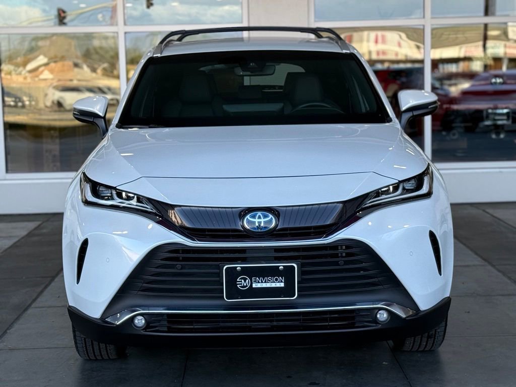 Certified 2023 Toyota Venza XLE image 5