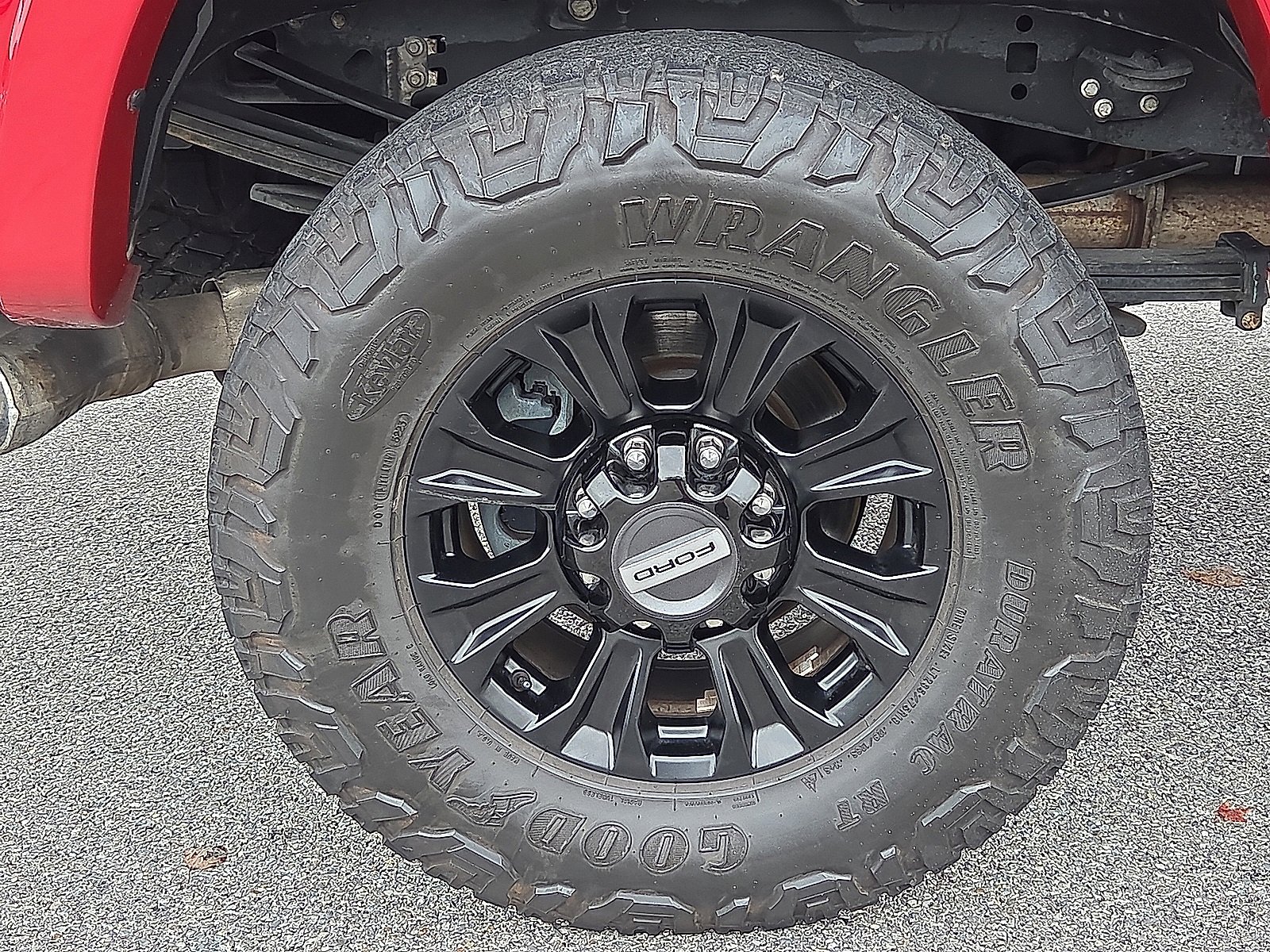 Used 2022 Ford F350 Platinum w/ Tremor Off-Road Package image 8