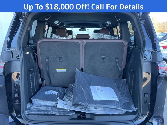 New 2025 Volkswagen ID. Buzz Pro S image 30