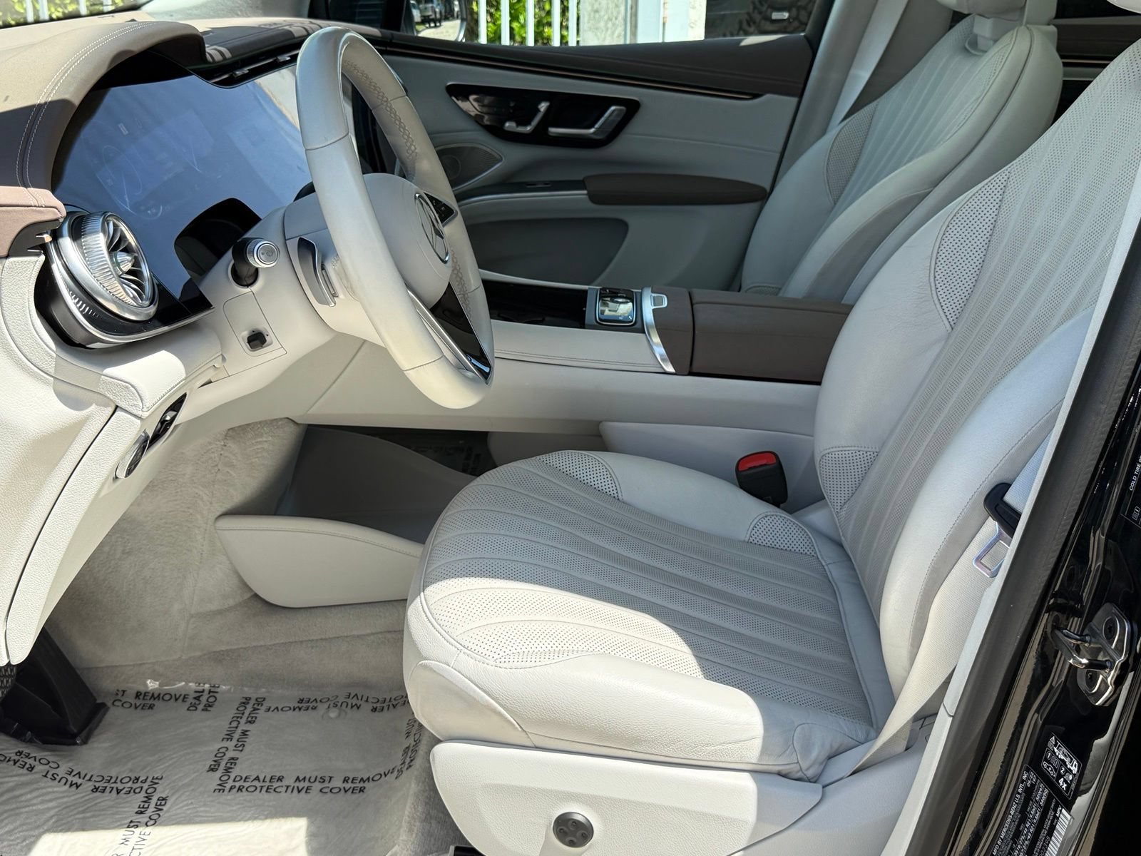 Used 2023 Mercedes-Benz EQS 580 4MATIC SUV image 26