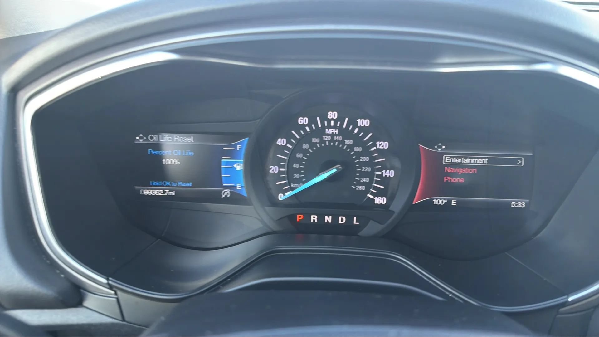 Used 2020 Ford Fusion SE FWD image 12