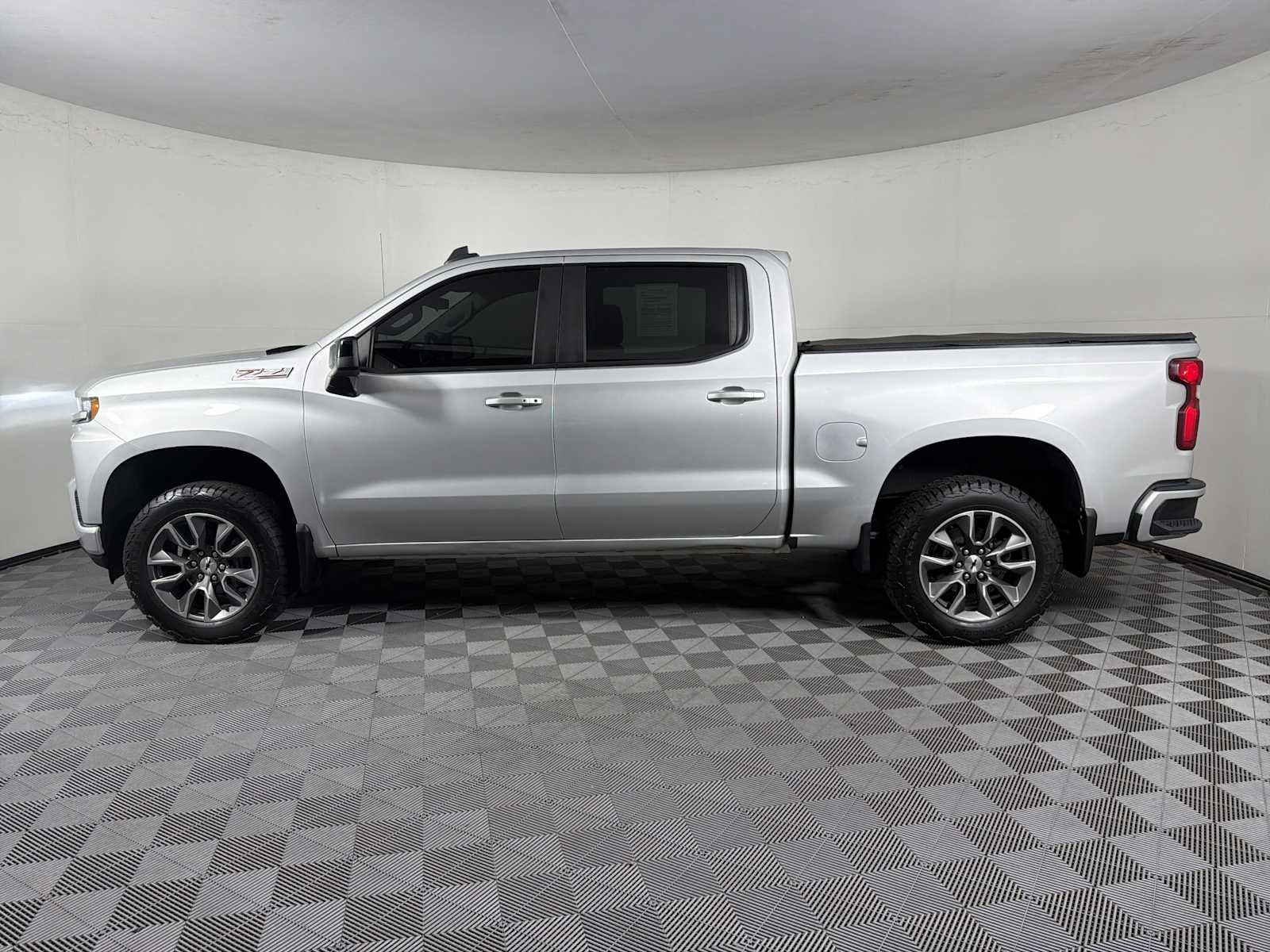 Used 2020 Chevrolet Silverado 1500 RST AWD/4WD image 7