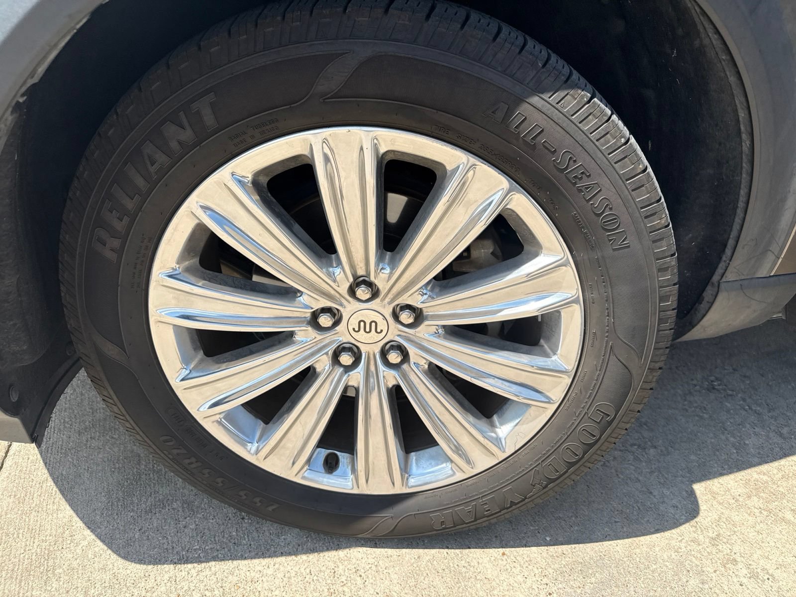 Used 2021 Ford Explorer King Ranch w/ Premium Technology Package RWD image 15