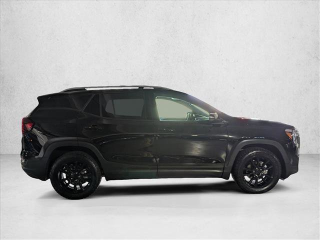 Used 2023 GMC Terrain SLT w/ LPO, Floor Liner Package image 4