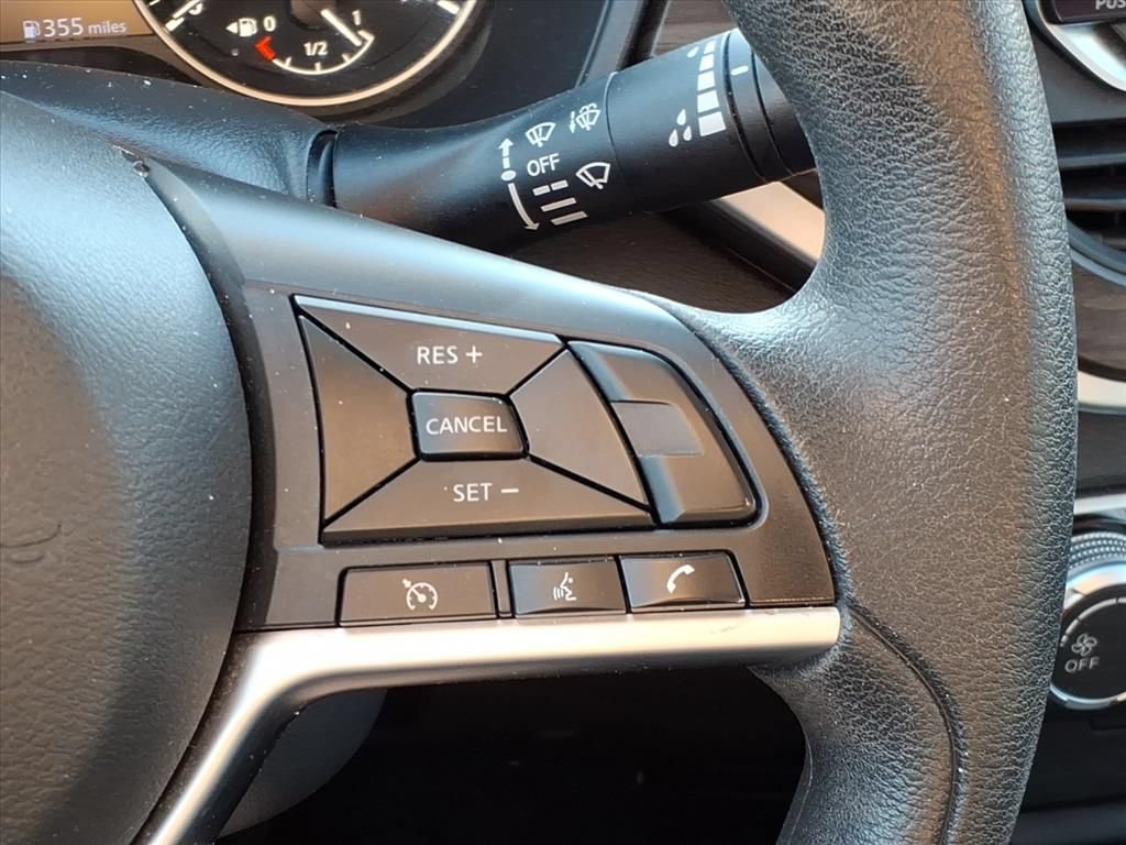 Used 2023 Nissan Altima 2.5 SV FWD image 13