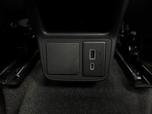 Used 2023 Buick Encore GX Preferred w/ Cold Weather Comfort Package image 18