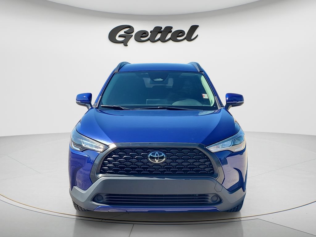 Certified 2023 Toyota Corolla Cross LE FWD image 2