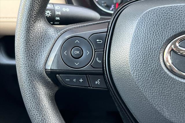 Certified 2021 Toyota RAV4 LE FWD image 24