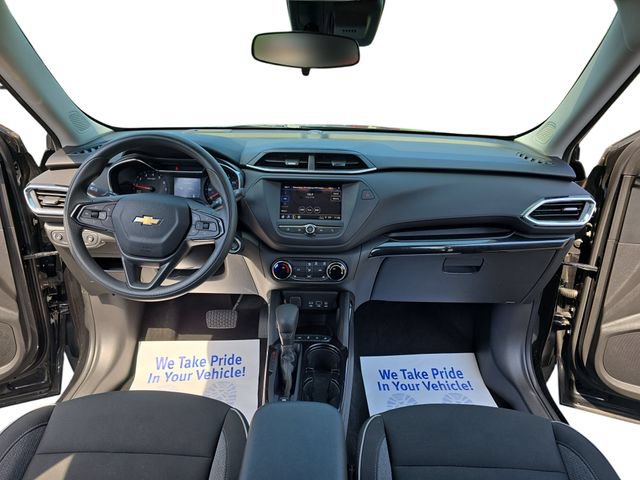 Used 2023 Chevrolet TrailBlazer LT FWD image 11