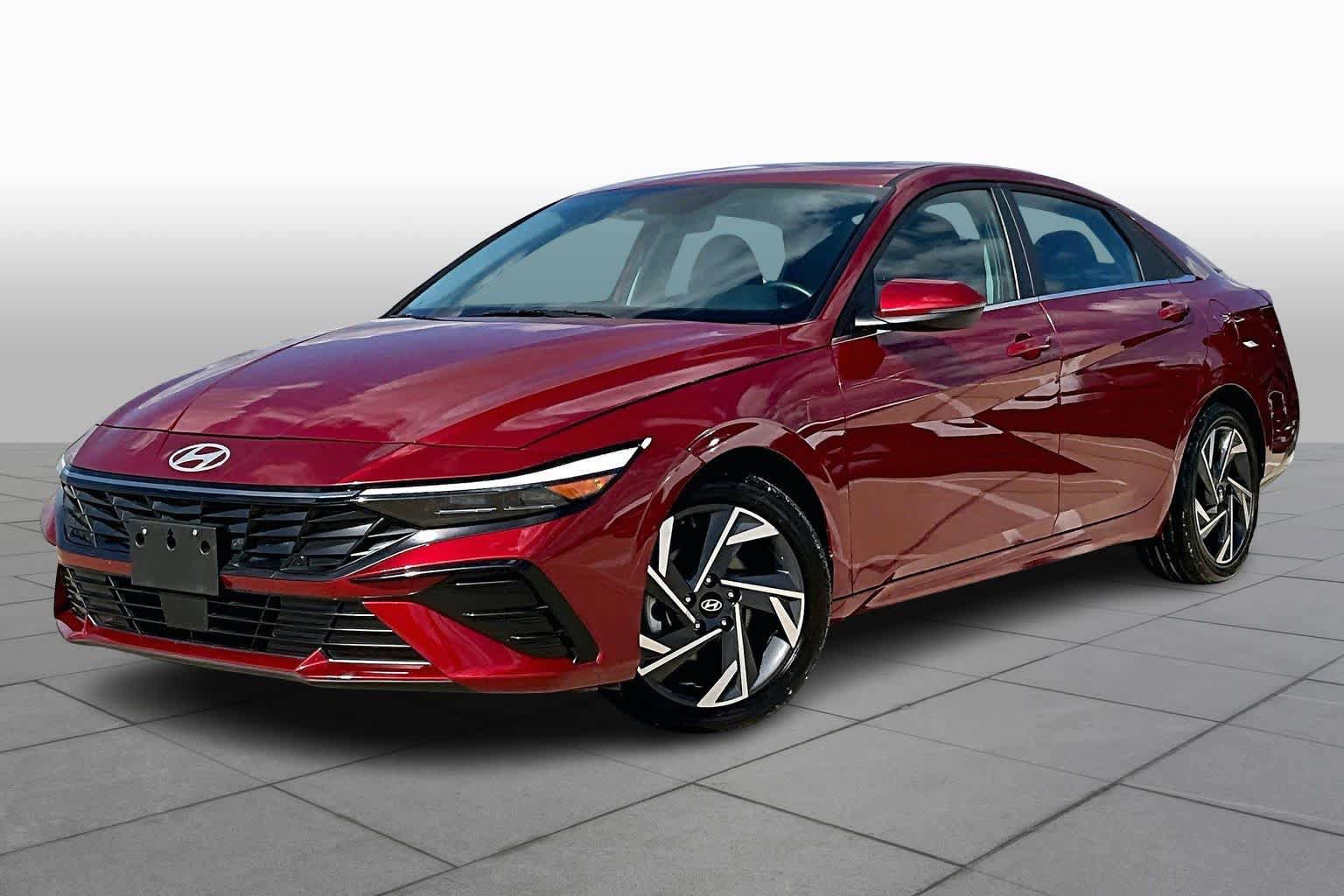 Certified 2025 Hyundai Elantra Limited