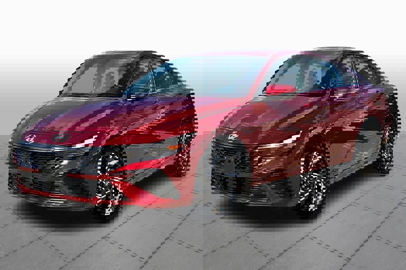 Certified 2025 Hyundai Elantra Limited FWD image 1