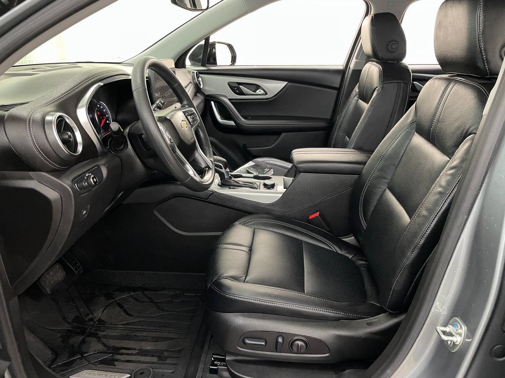 Used 2025 Chevrolet Blazer LT w/ Convenience Package image 7