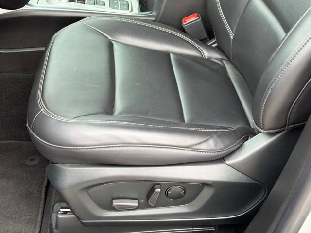 Used 2023 Ford Explorer XLT w/ Equipment Group 202A RWD image 23
