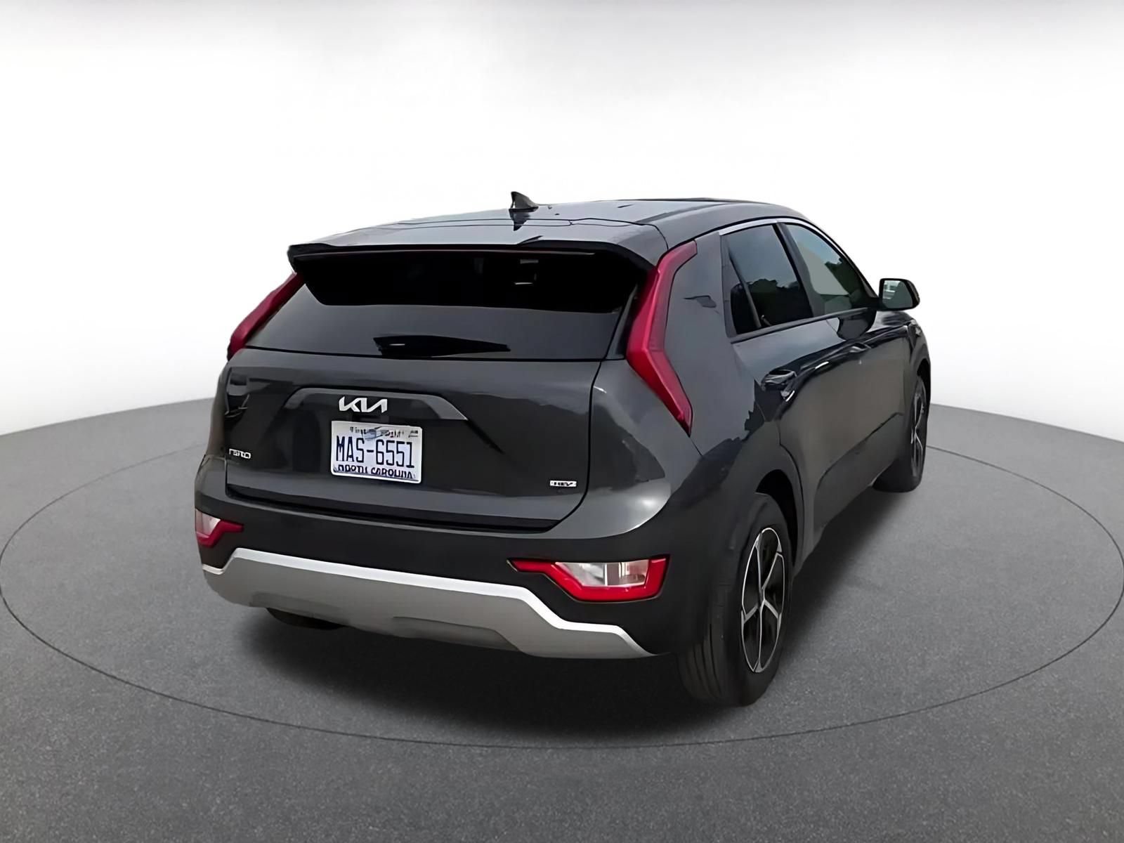 Used 2026 Kia Niro LX FWD image 12