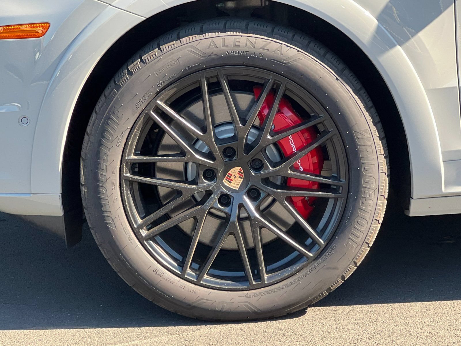 Certified 2026 Porsche Cayenne S AWD/4WD image 28