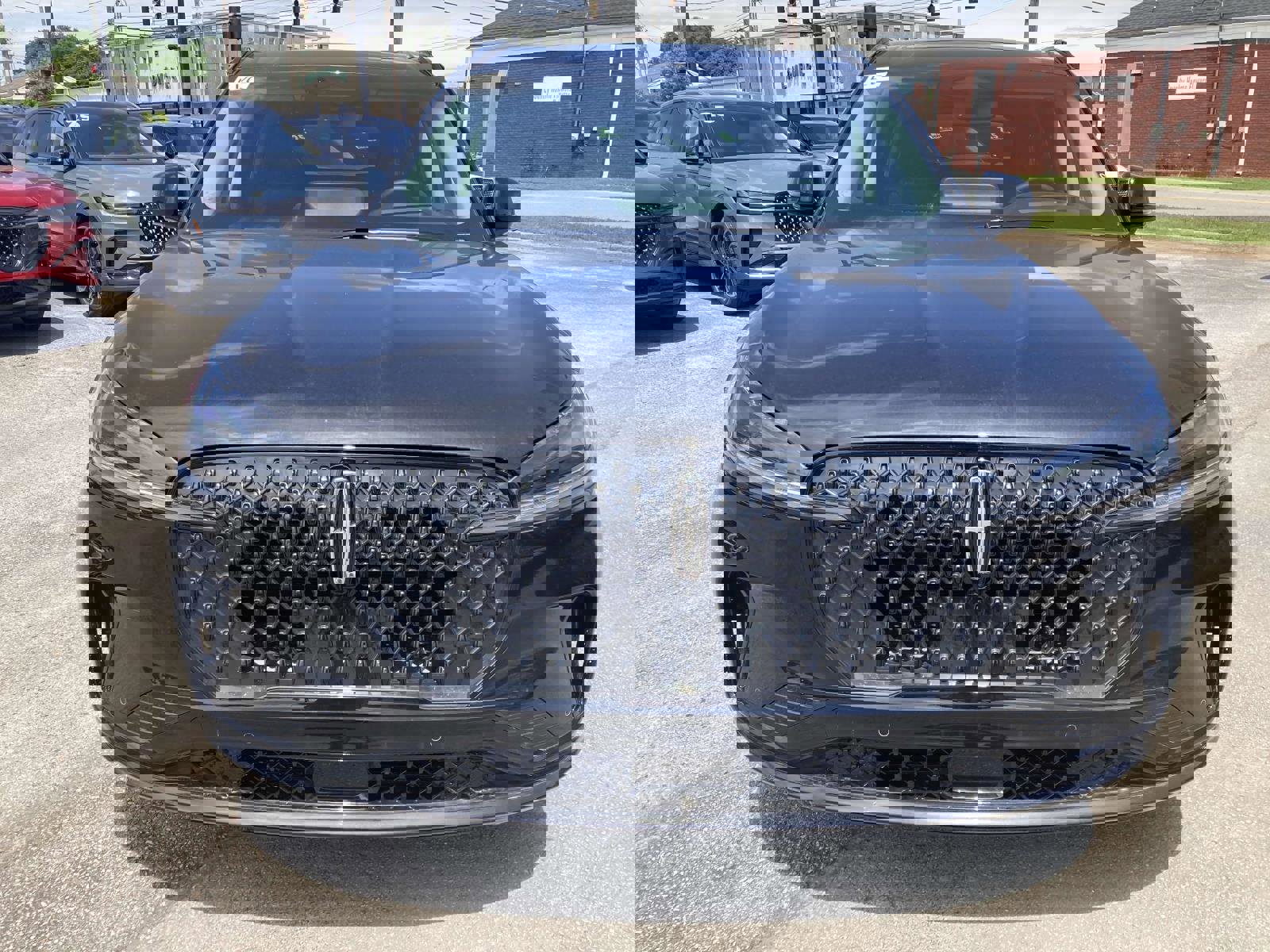 New 2025 Lincoln Aviator 2WD w/ Jet Appearance Package image 12
