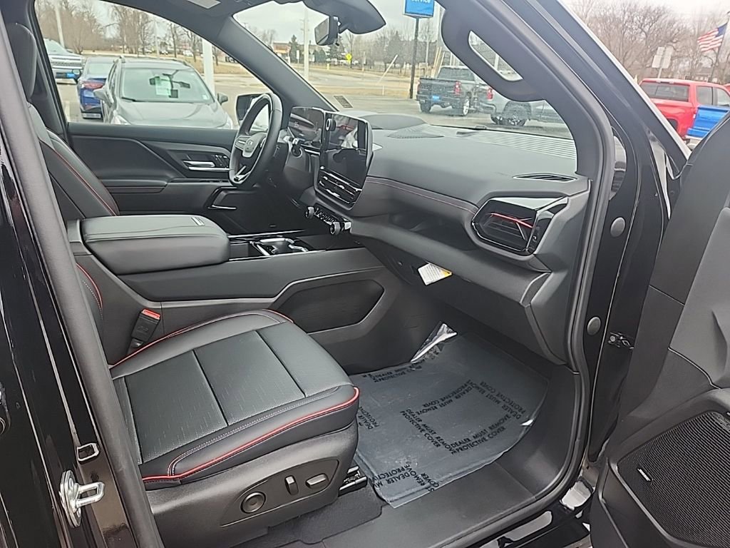 Used 2024 Chevrolet Silverado EV RST image 17