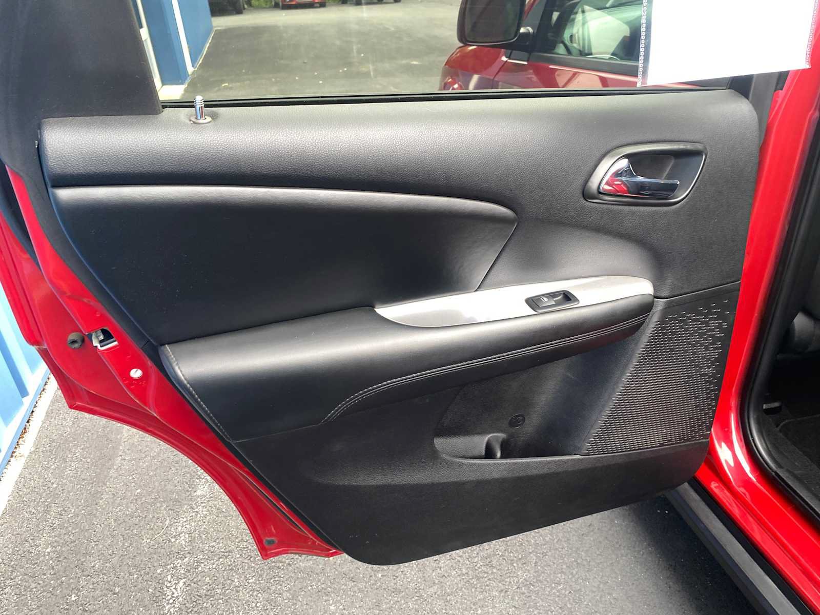 Used 2018 Dodge Journey SE FWD image 32