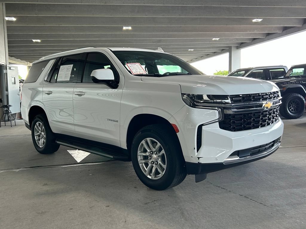 Used 2023 Chevrolet Tahoe LS RWD image 3