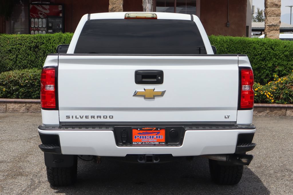 Used 2018 Chevrolet Silverado 1500 LT w/ All Star Edition AWD/4WD image 7
