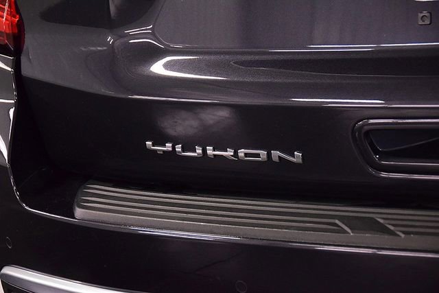 Used 2024 GMC Yukon Denali image 11