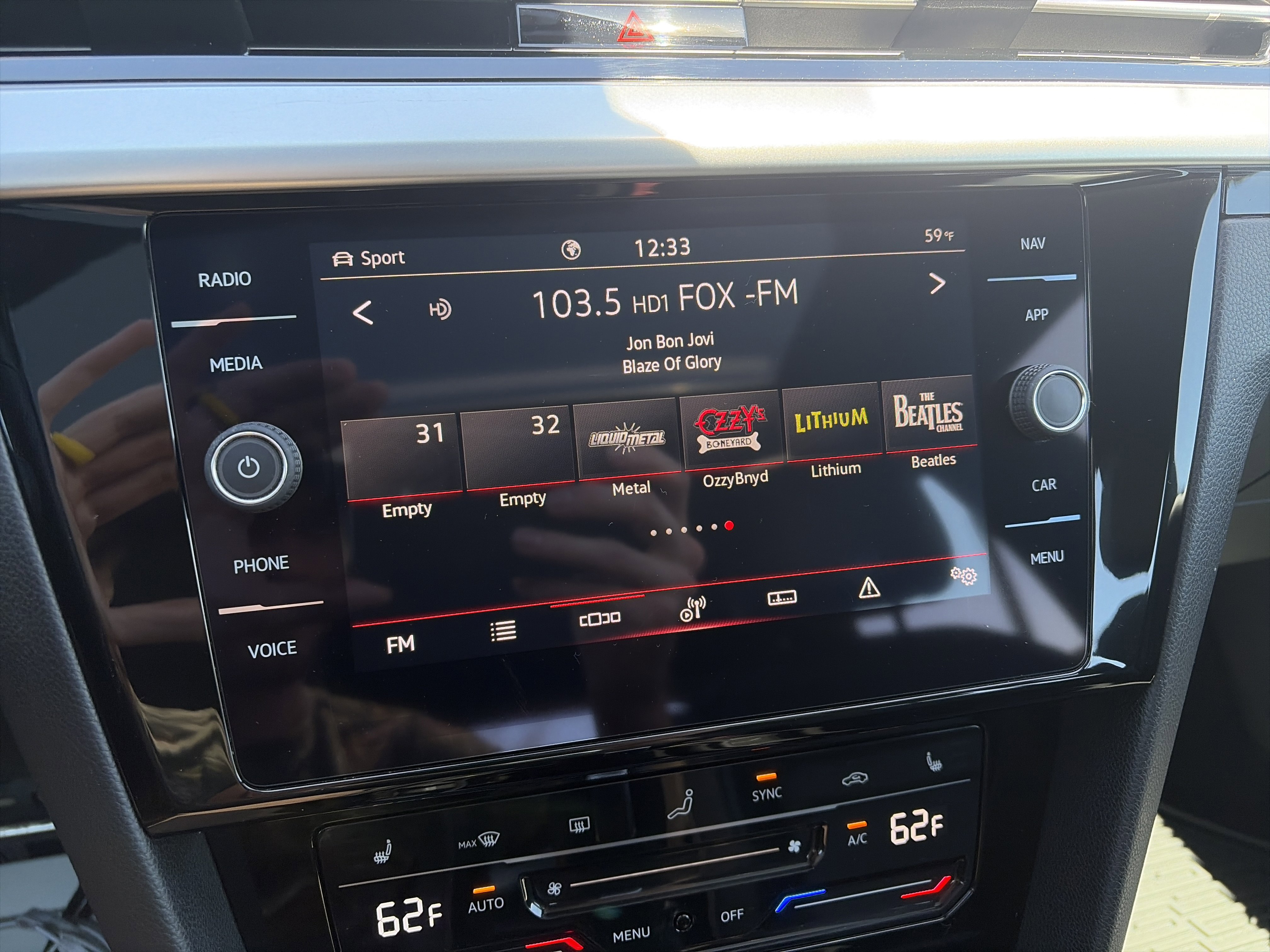 Used 2023 Volkswagen Arteon SEL w/ Arteon MDO Package (Z43) AWD/4WD image 15