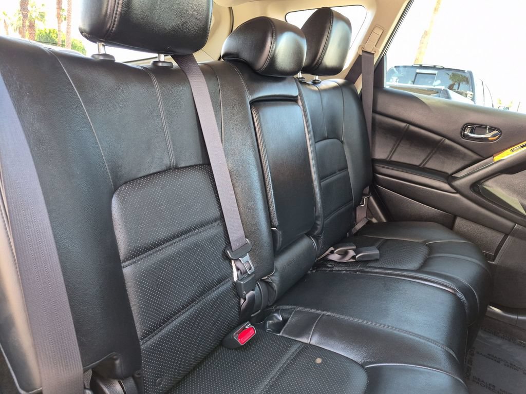 Used 2014 Nissan Murano LE w/ Platinum Edition Package FWD image 16
