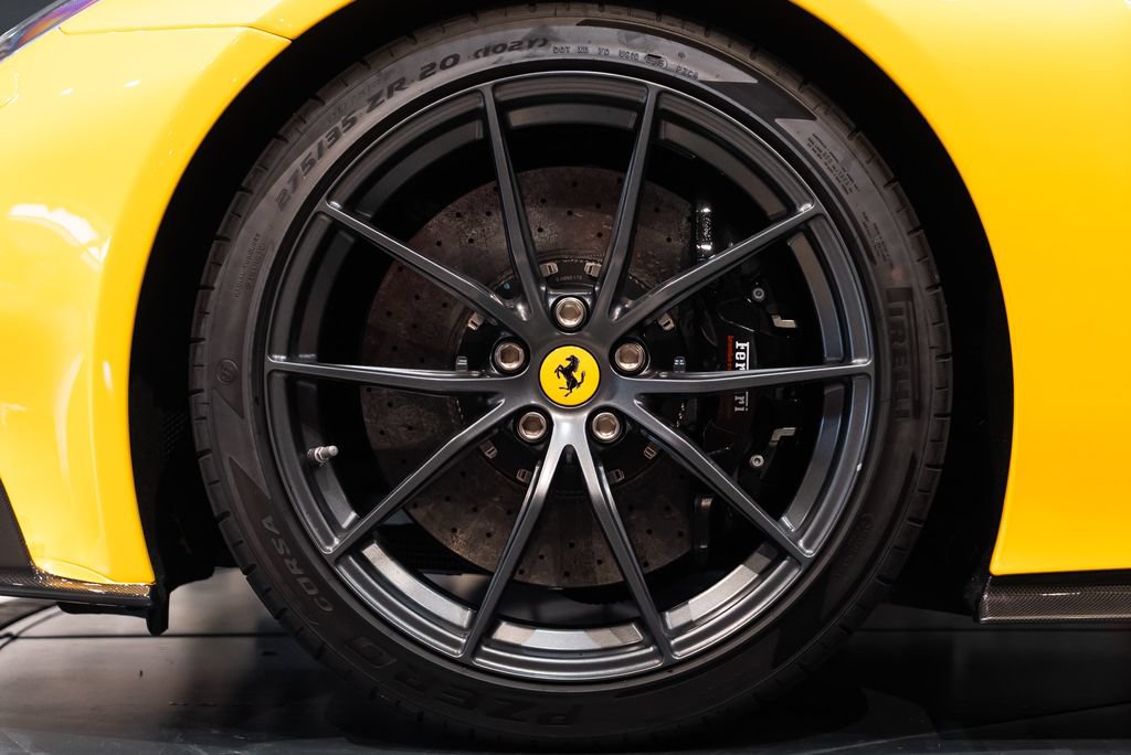 Certified 2016 Ferrari F12tdf RWD image 12