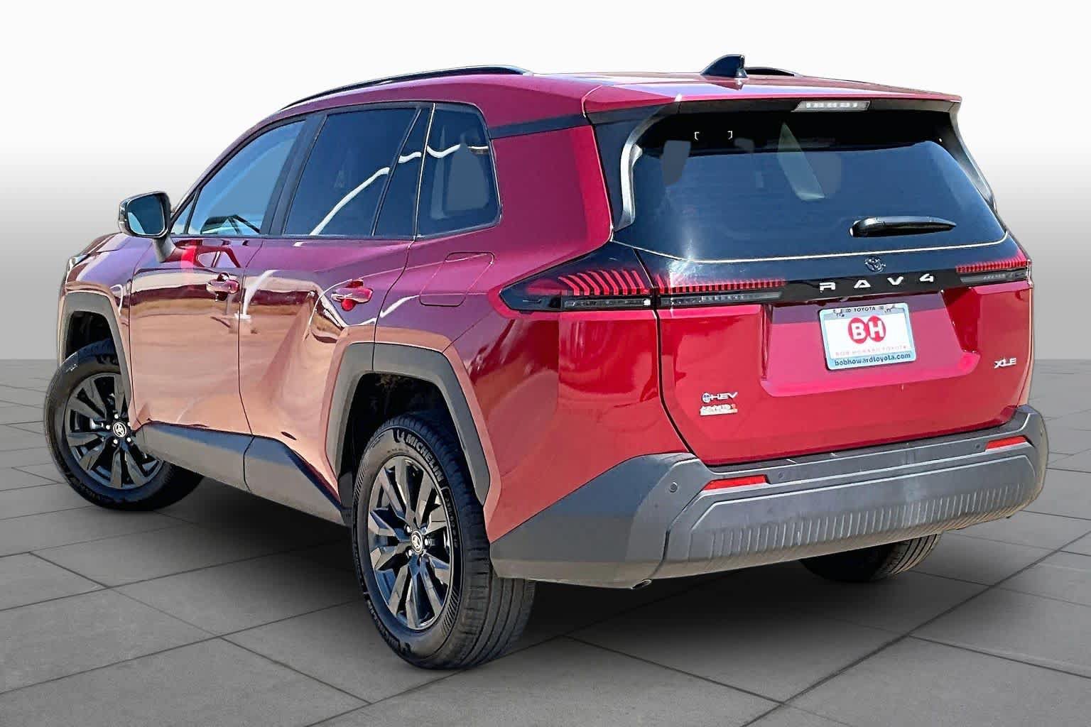 Used 2026 Toyota RAV4 XLE Premium FWD image 12