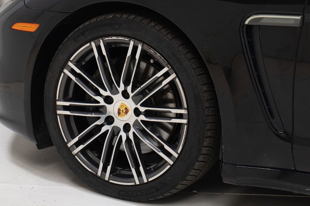Used 2016 Porsche Panamera Edition image 63