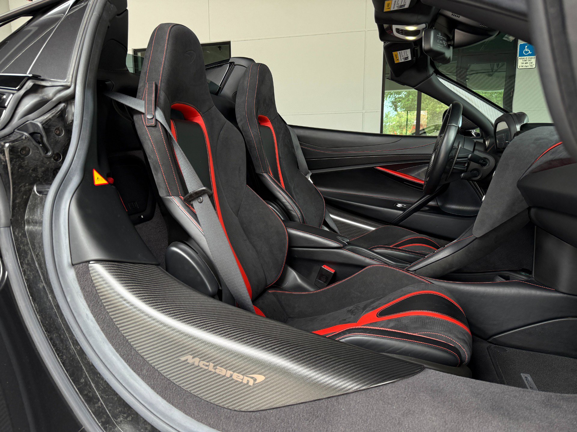 Used 2021 McLaren 720S Performance image 41