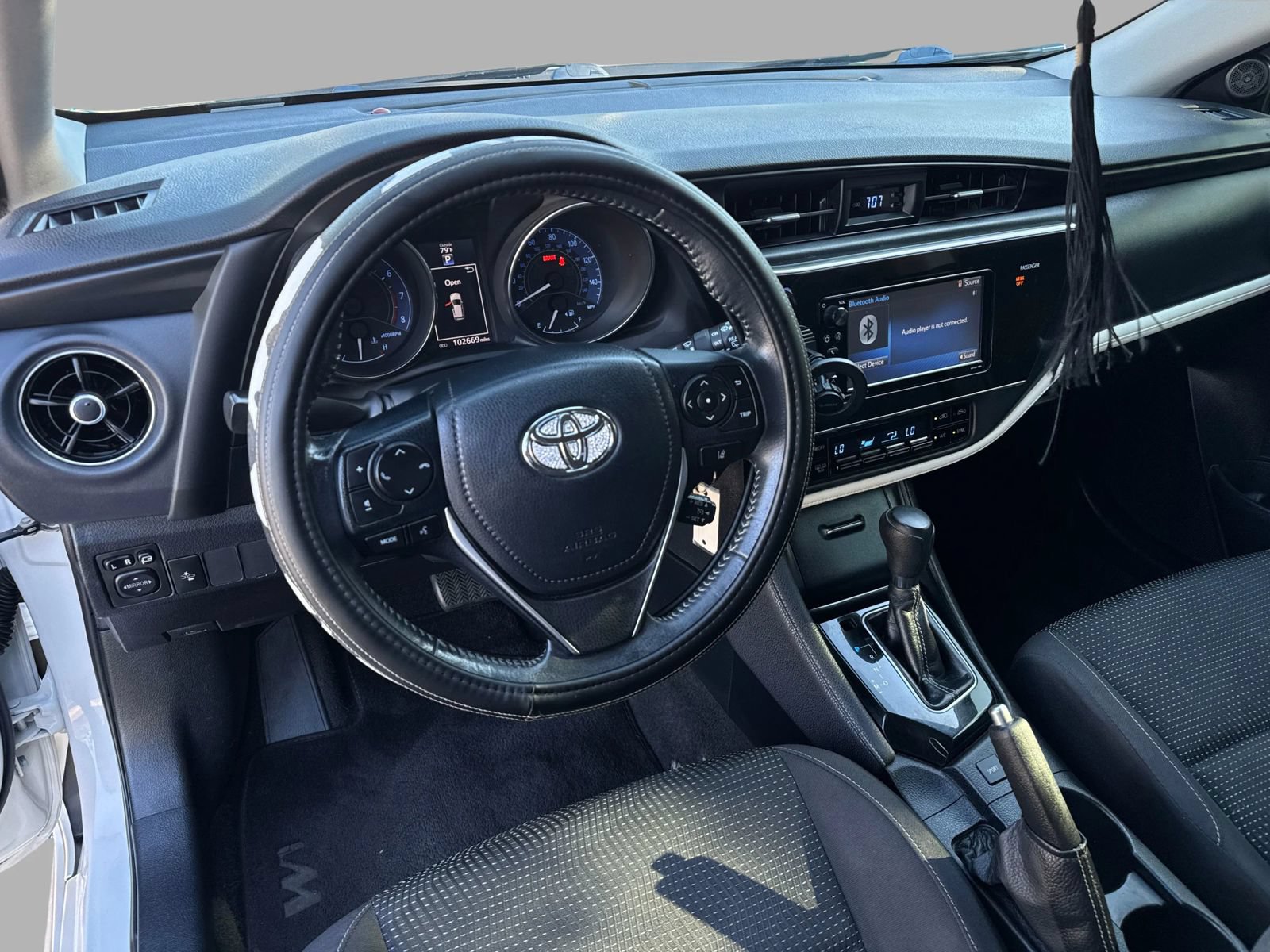 Used 2017 Toyota Corolla iM w/ Carpet Mat Package FWD image 21