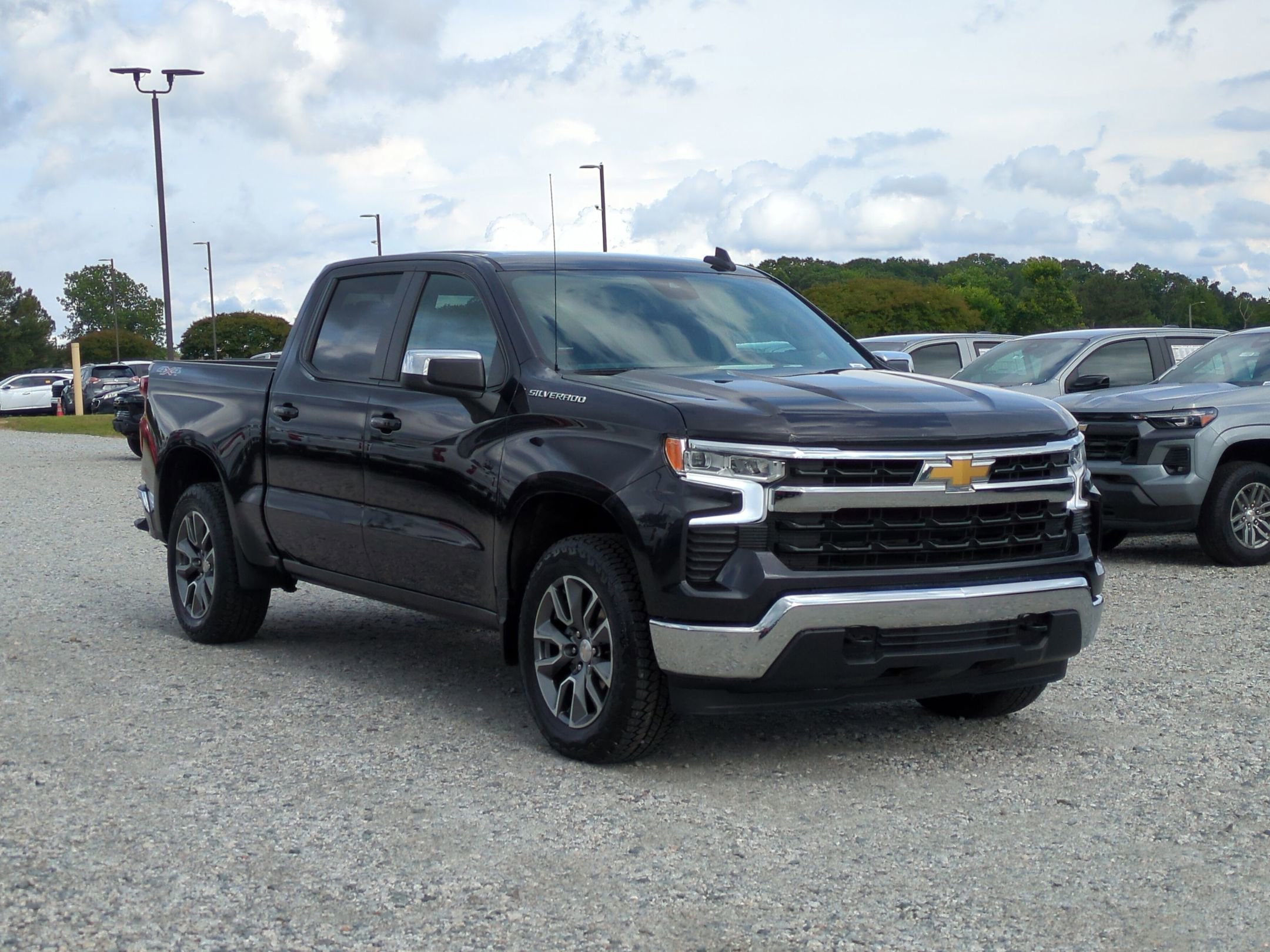 Certified 2024 Chevrolet Silverado 1500 LT AWD/4WD video 2