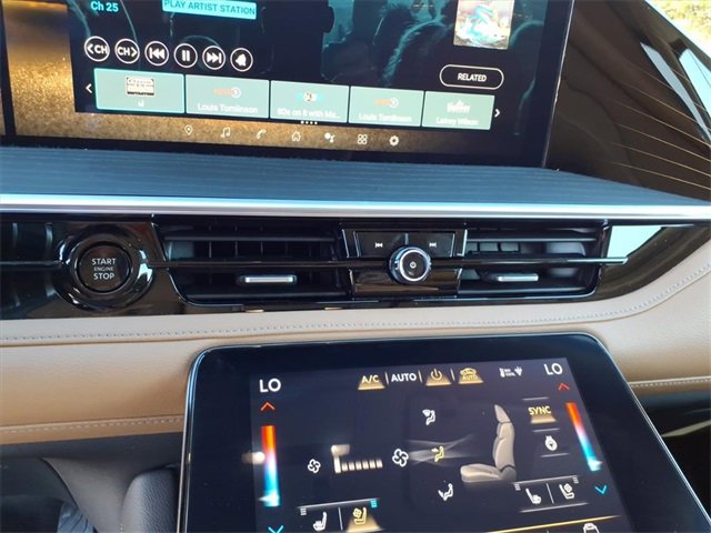 Used 2025 INFINITI QX80 Sensory image 13