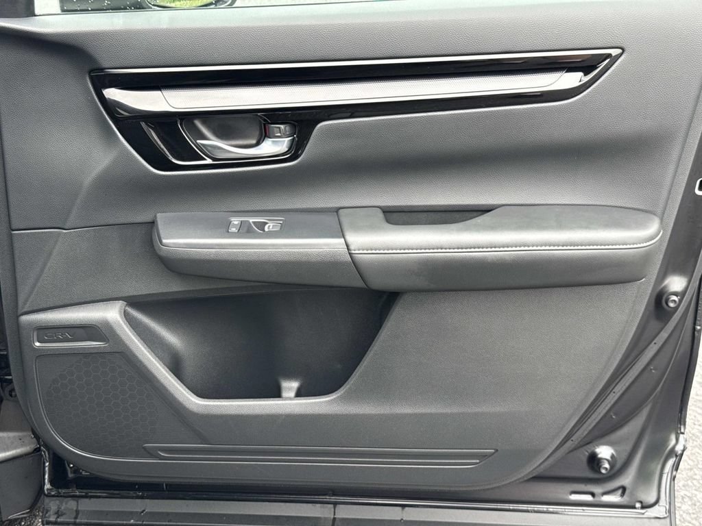 Used 2025 Honda CR-V EX-L image 19