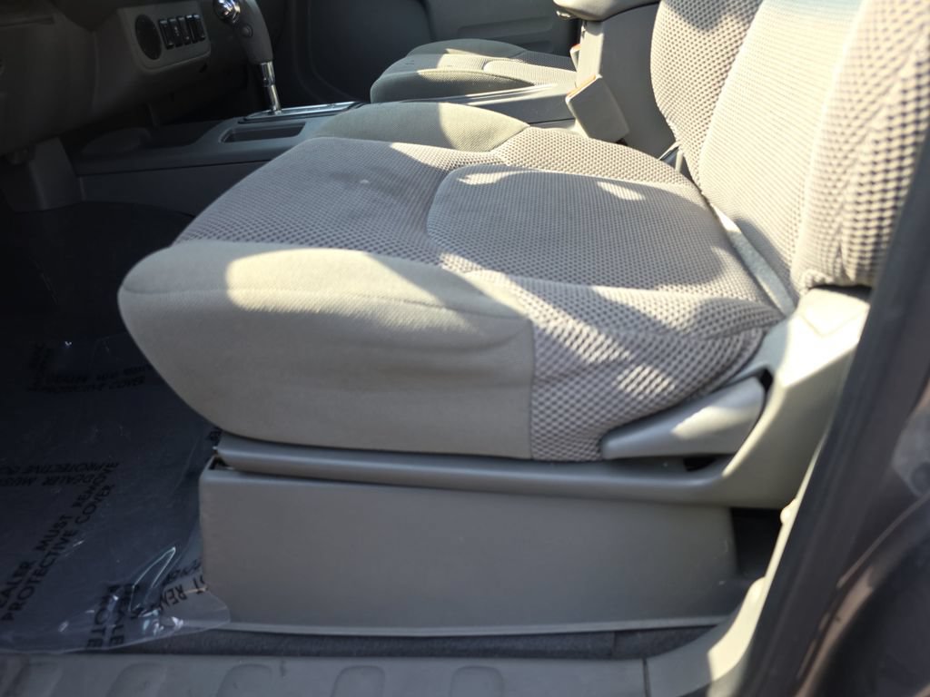 Used 2019 Nissan Frontier SV w/ Value Truck Package RWD image 28