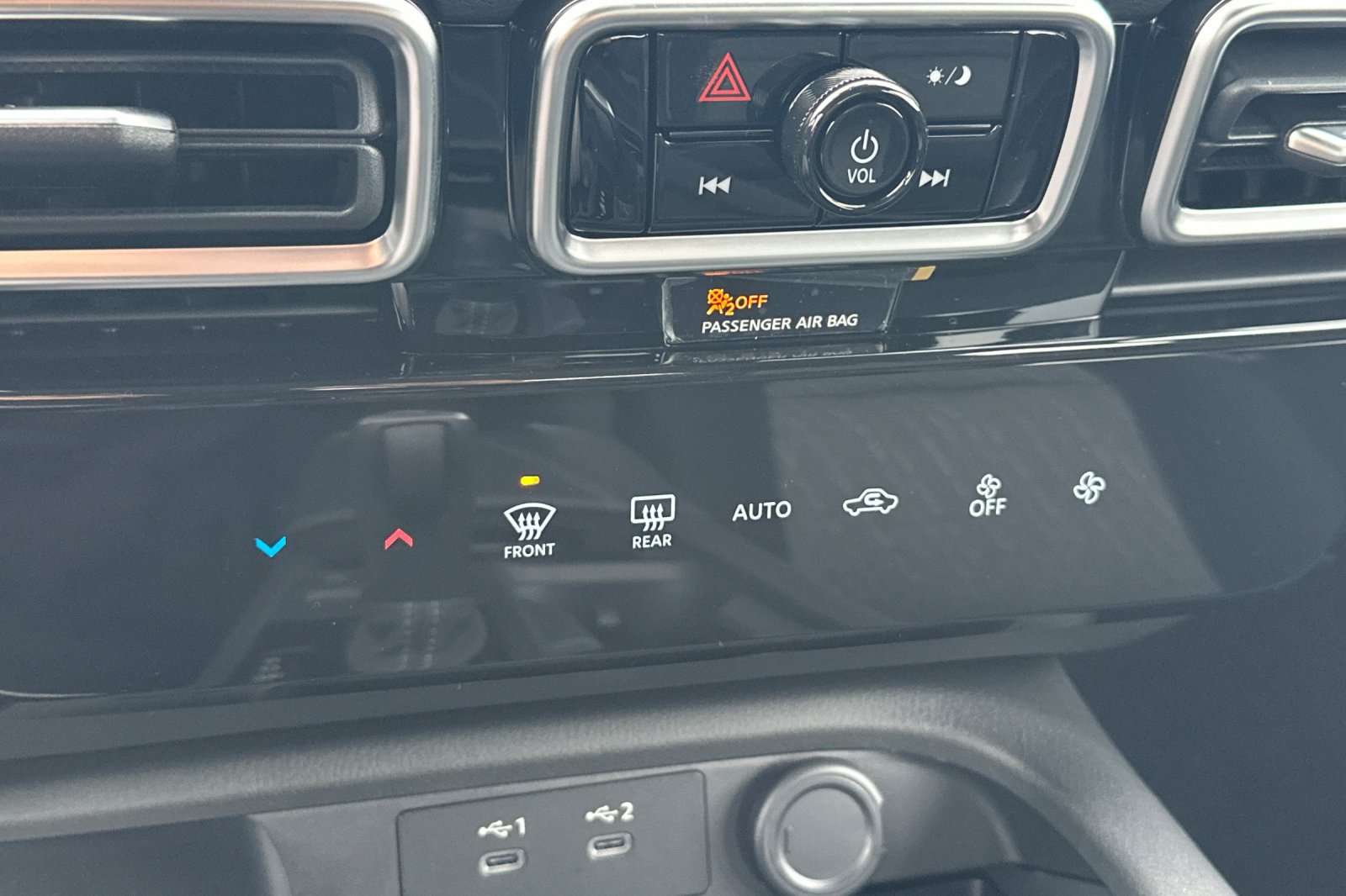 New 2026 Nissan Sentra SV w/ Floor Mat Package FWD image 19
