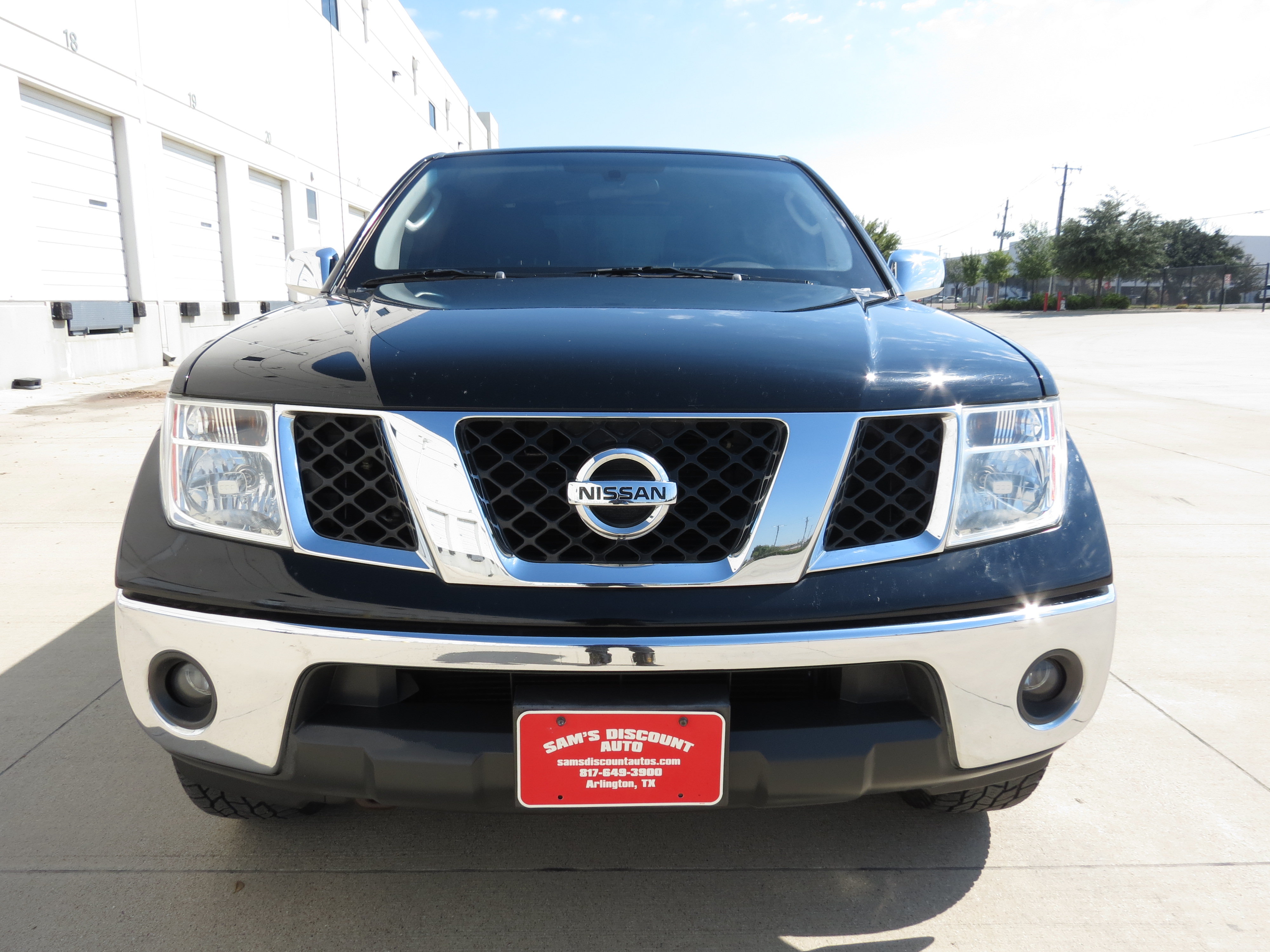 Used 2006 Nissan Frontier NISMO RWD image 7