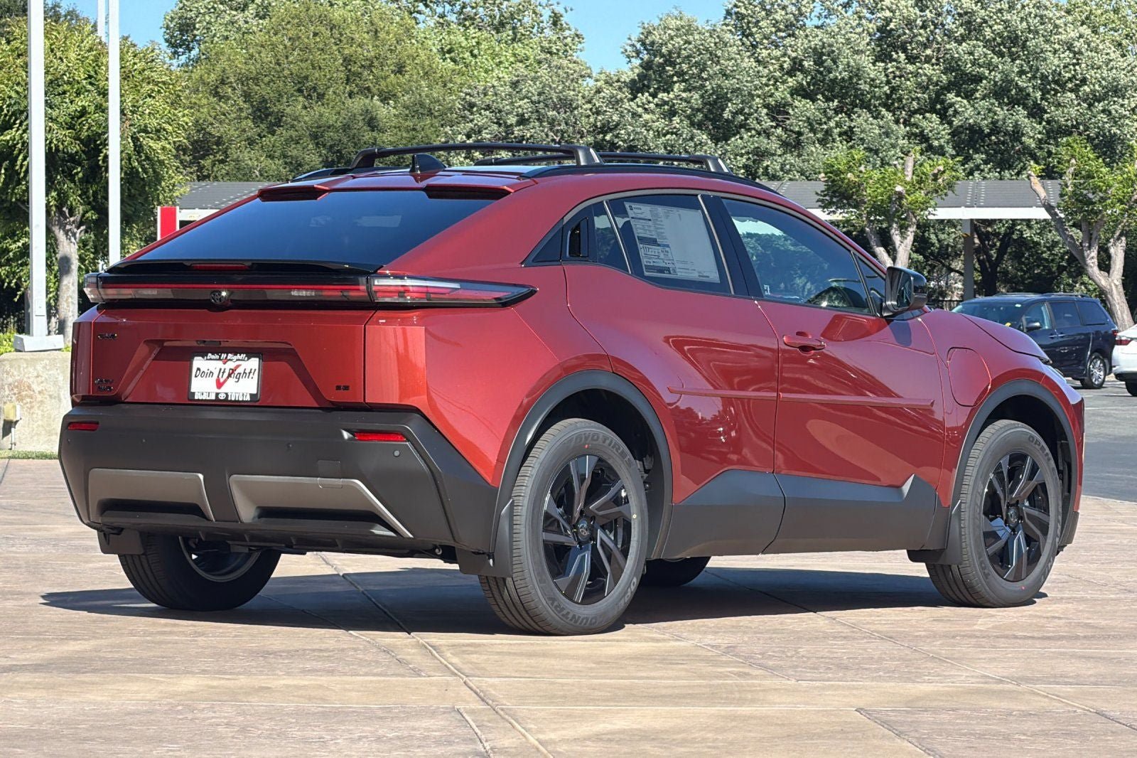 New 2026 Toyota C-HR AWD/4WD image 4