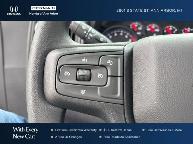Used 2025 Chevrolet Silverado 1500 W/T w/ WT Value Package image 17