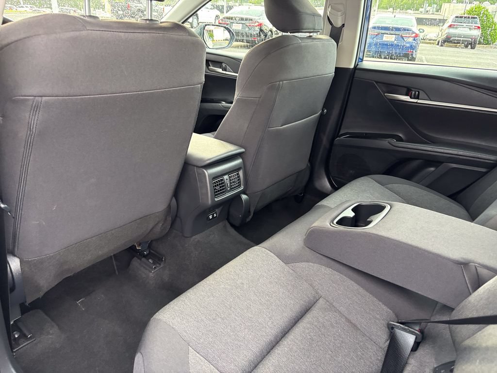 Used 2025 Toyota Camry LE FWD image 42