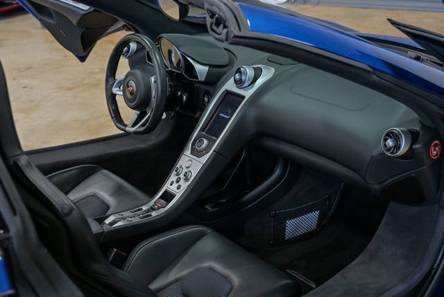 Used 2013 McLaren MP4-12C Spider RWD image 25