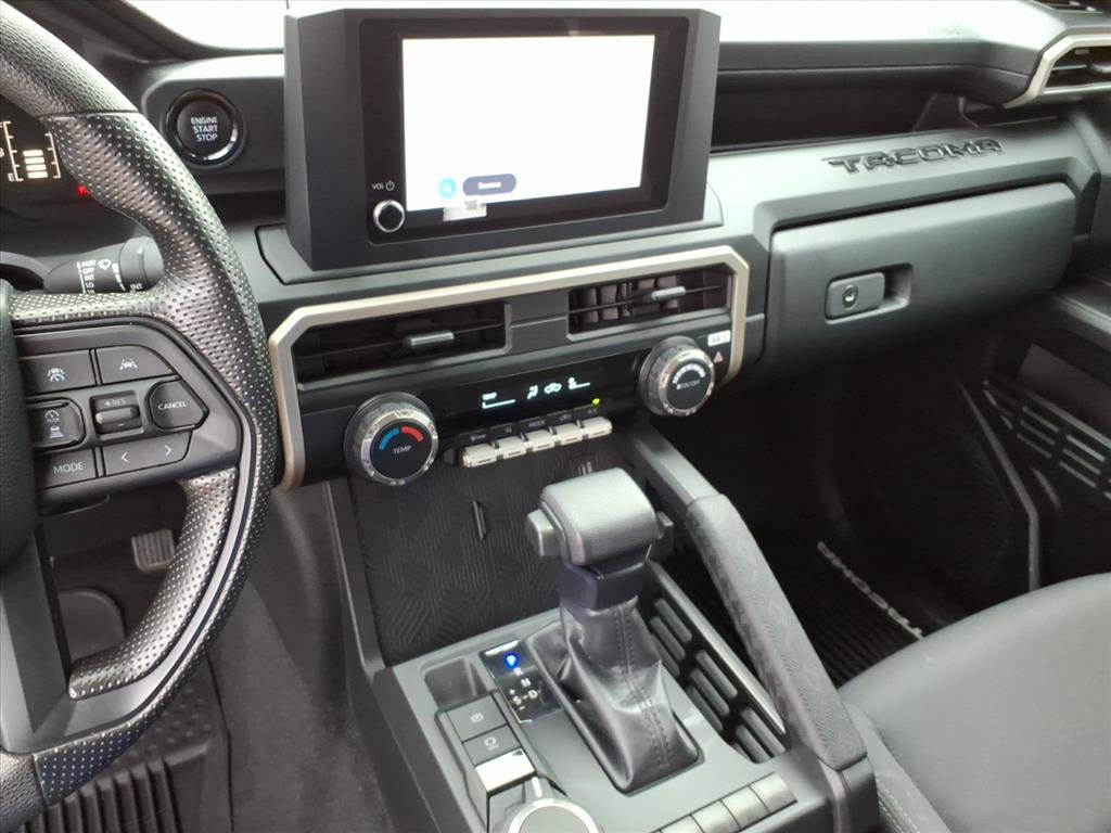 Used 2024 Toyota Tacoma SR AWD/4WD image 35