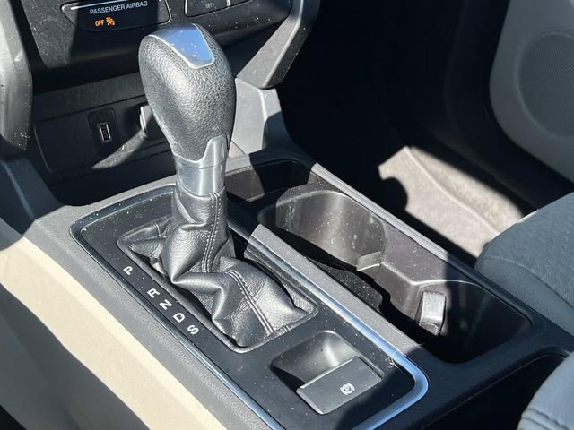 Used 2017 Ford Escape SE w/ Equipment Group 201A image 26